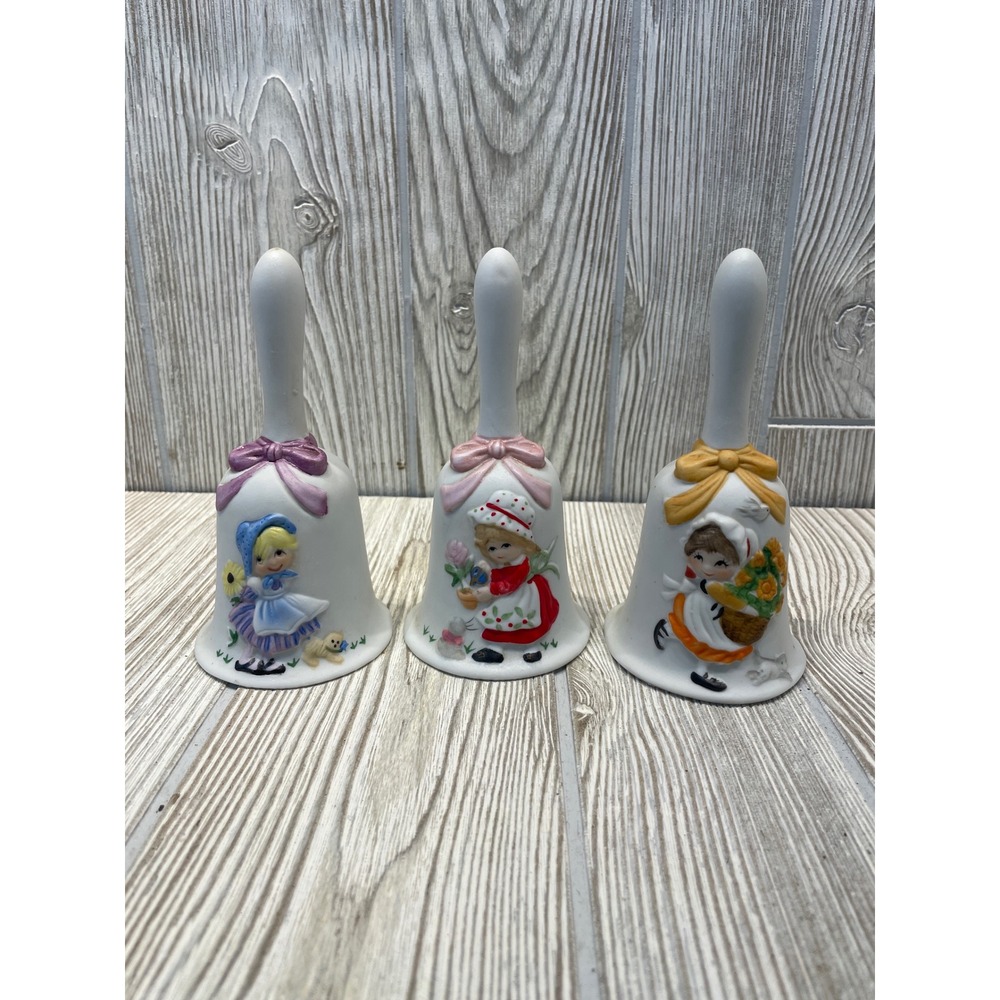 Vintage Jasco Porcelain Bell Set 3 Piece Girls With Flowers Bisque Taiwan White